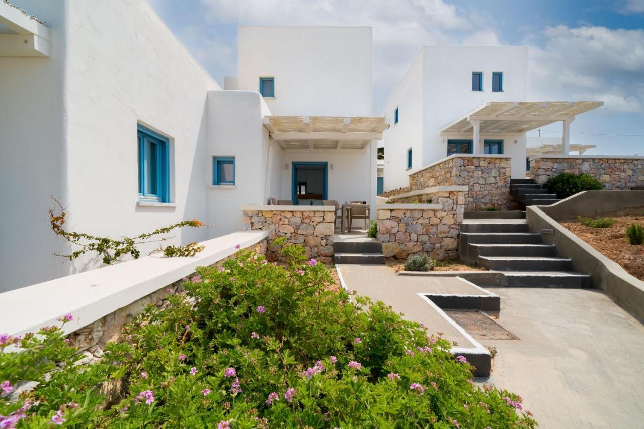 Camvillia Donoussa Village Suites ภายนอก รูปภาพ