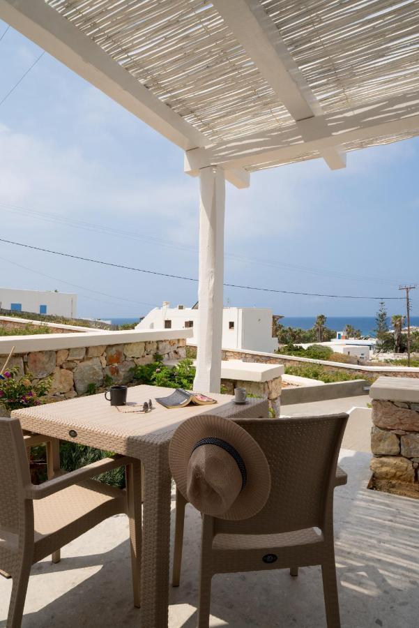 Camvillia Donoussa Village Suites ภายนอก รูปภาพ