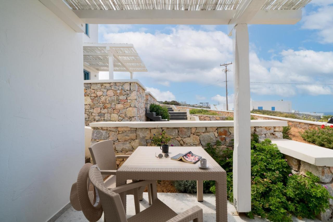 Camvillia Donoussa Village Suites ภายนอก รูปภาพ